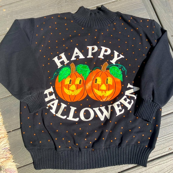Size Medium Vintage Happy Halloween Sweater/Turtleneck. - Picture 1 of 9